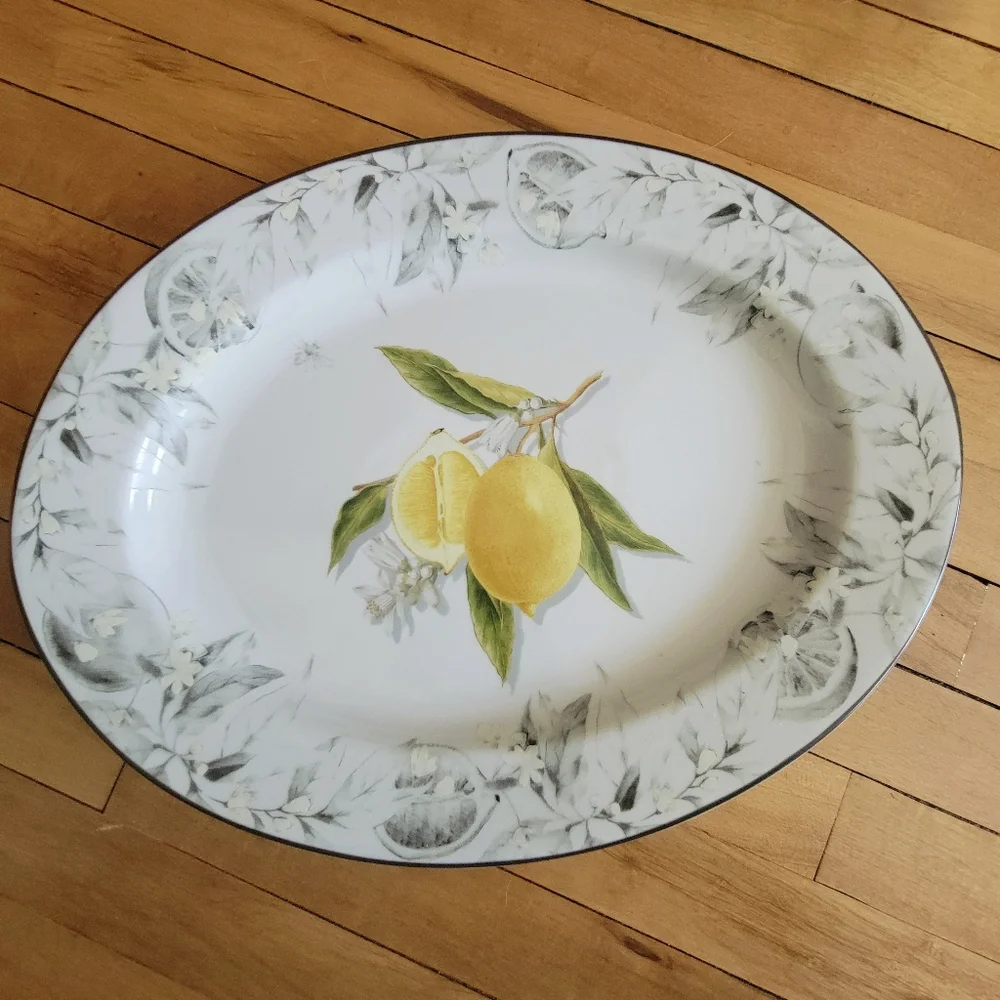 Williams Sonoma Large Lemon Serving Tray Platter